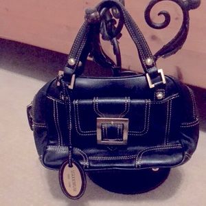 Maxximum New York Leather Purse